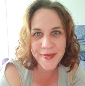 Meet your Posher, Candice